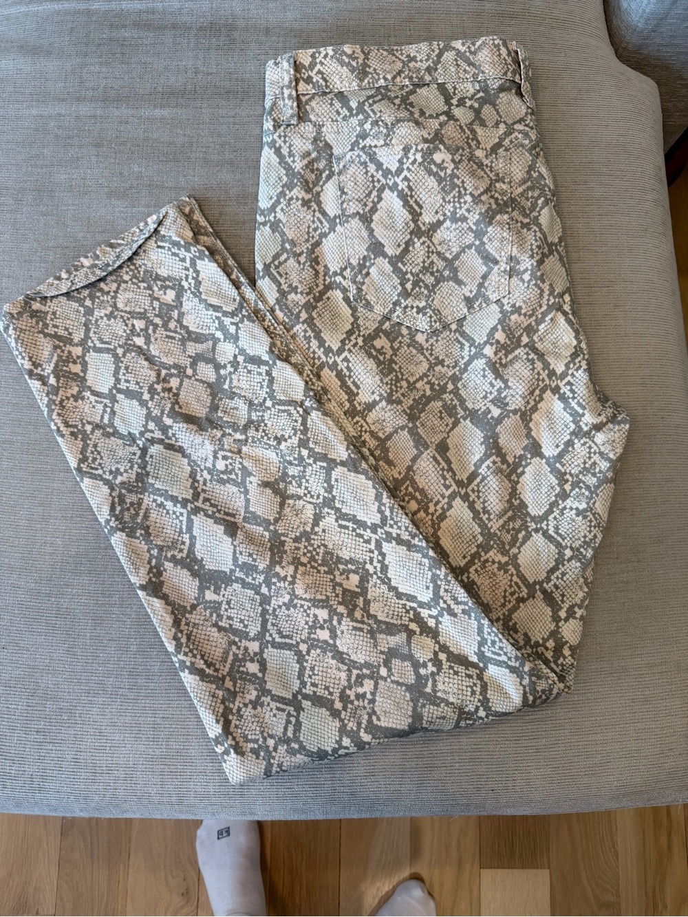 JOES Snake Print Slim Pants - Beige Gray SIZE 32